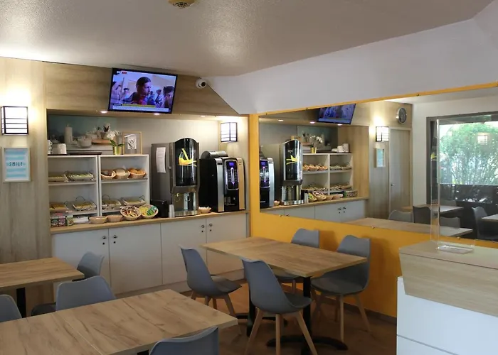 Class'eco Szálloda *